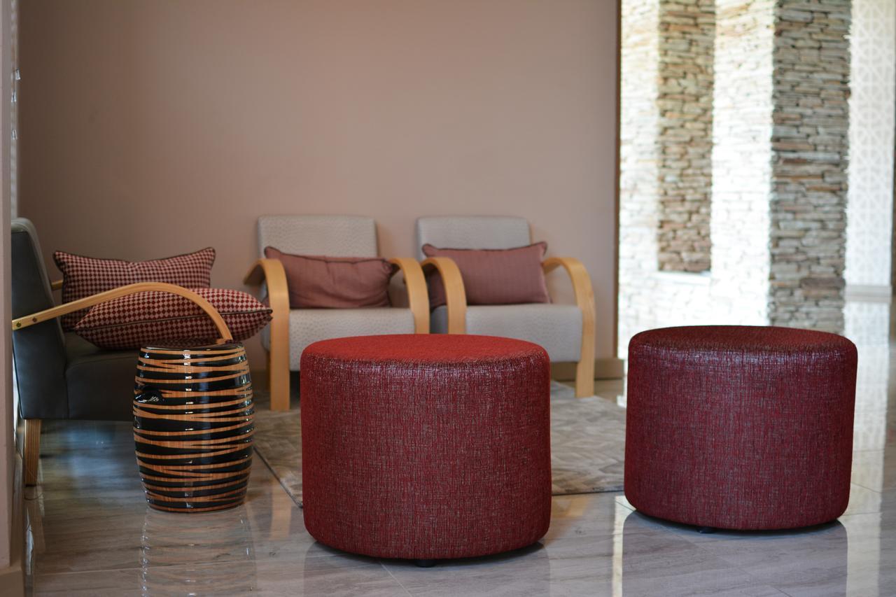 Regal Inn Hotel Midrand Eksteriør bilde